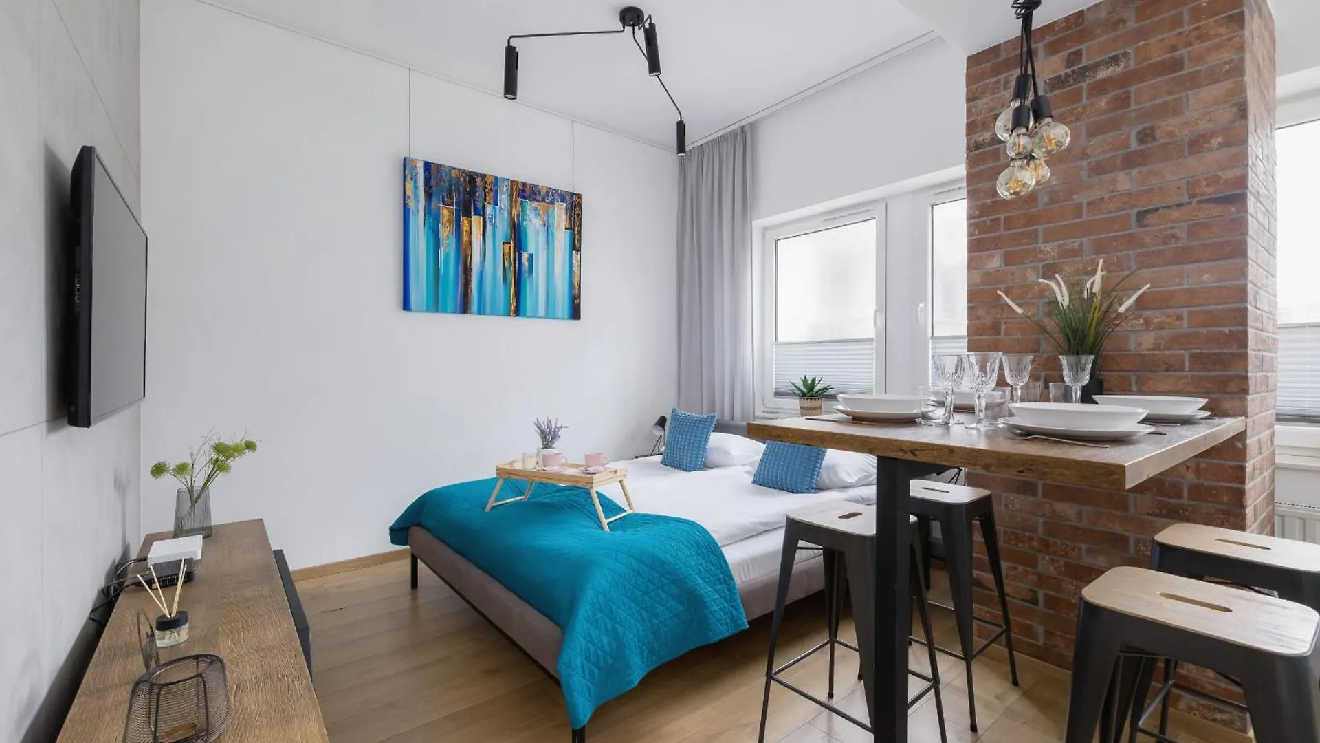 Apartment Turquoise Studio With Balcony & Air Conditioning Krakow By Noclegi Renters Poland
